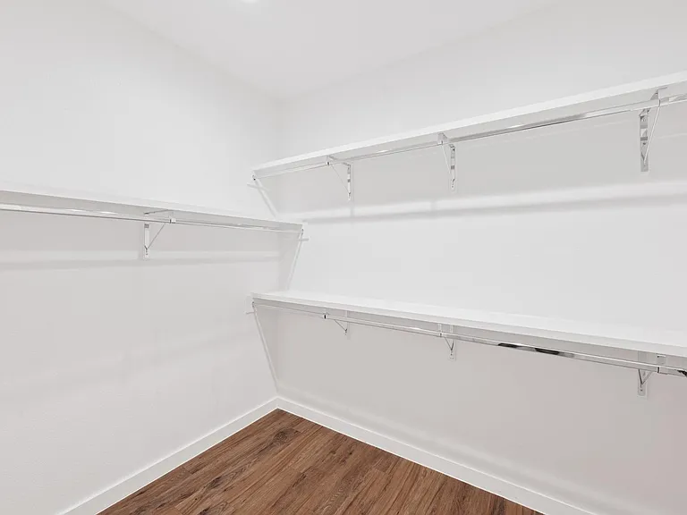 3809 Valley View Rd #10 — Photo 8
