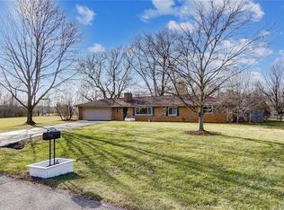 887 Grove Hill Dr, Dayton, OH 45434