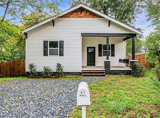 21 Lonsdale St, Seneca, SC 29678