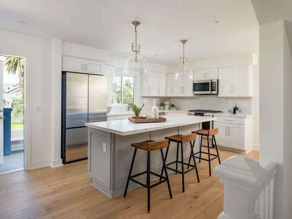 537 Orange Ave, Coronado, CA 92118