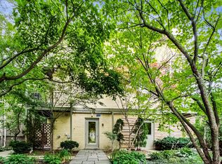 1314 Main St APT 3A, Evanston, IL 60202