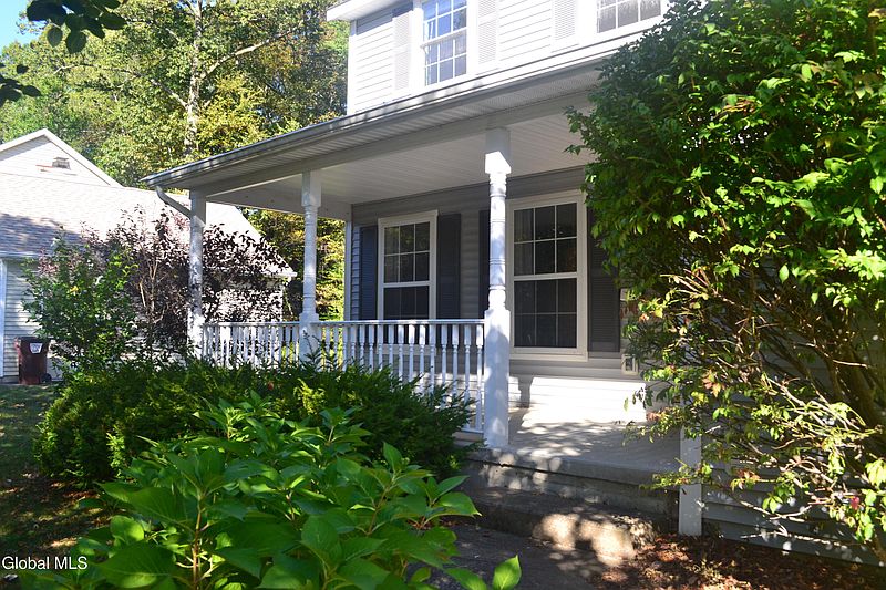 2nd image of 34 Archer Drive