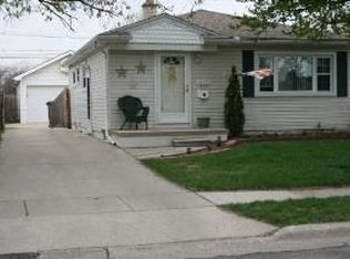 1249 Maple Blvd, Monroe, MI 48162