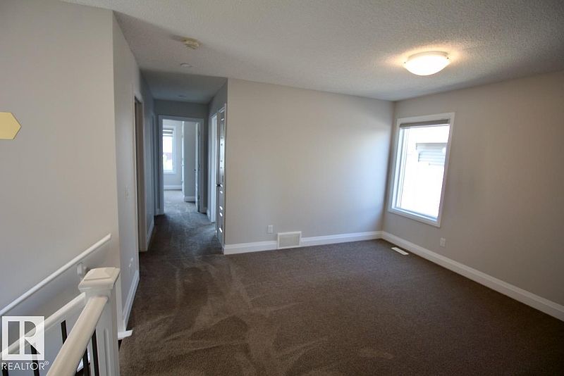 Edmonton House for rent - 3 Bedrooms — photo 12