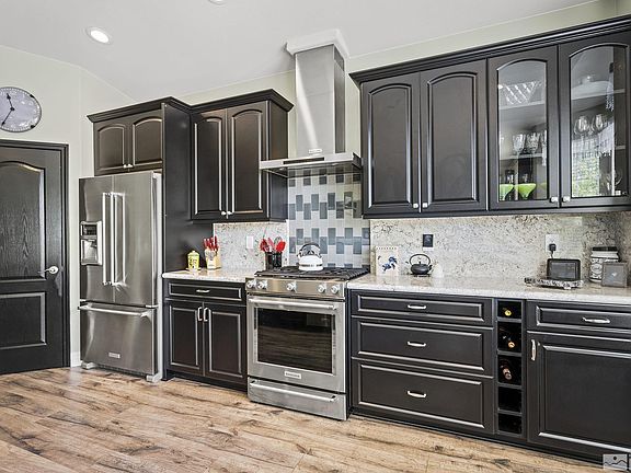 4th image of 6998 Poco Bueno Cir