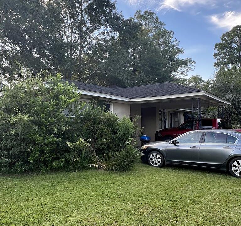 2nd image of 801 E 17th Ave