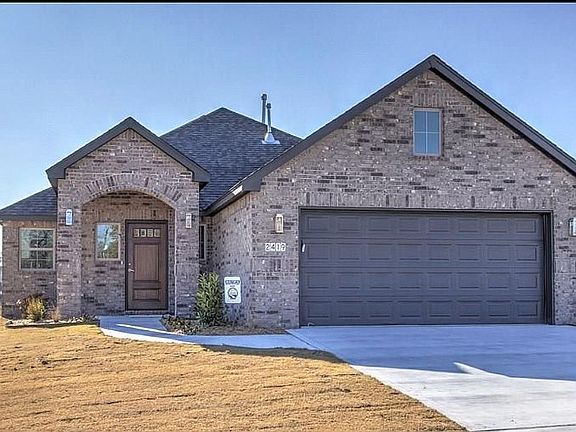 4th image of 2419 W Kingsport Ct S