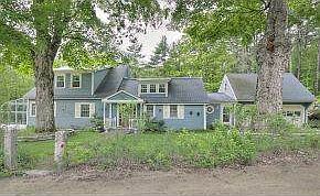 Welcome to 42 Peacock Hill Rd