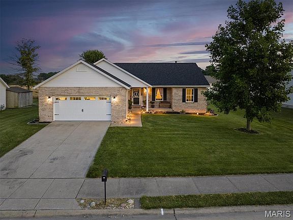 4th image of 100 Quail Dr E