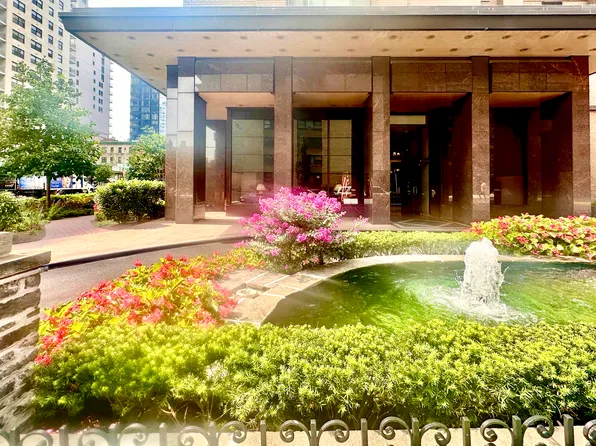 250 East 87th Street 3A image 1 of 20