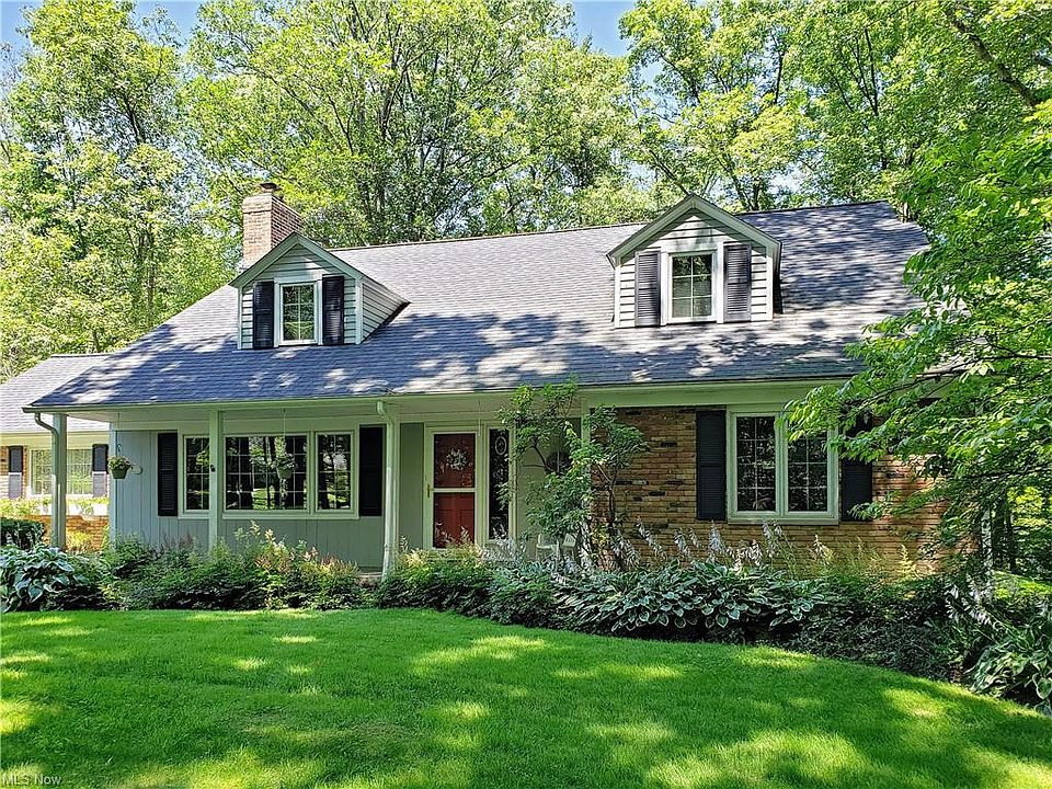 1st image of 180 Meadowhill Ln