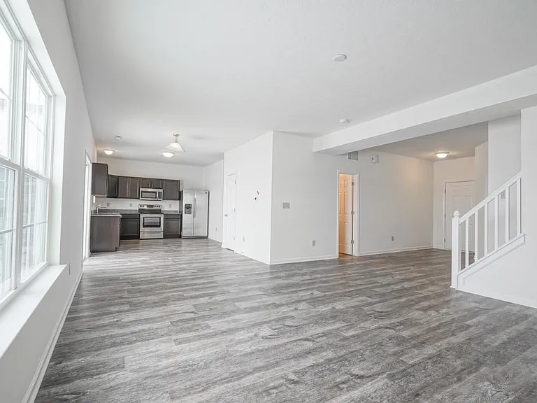 5292 Brandywine Dr — Photo 5