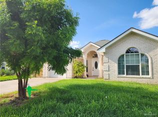 810 Hummingbird Ave, Pharr, TX 78577