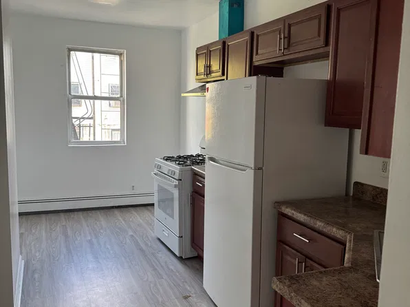 1078 Intervale Ave APT 2, Bronx, NY 10459