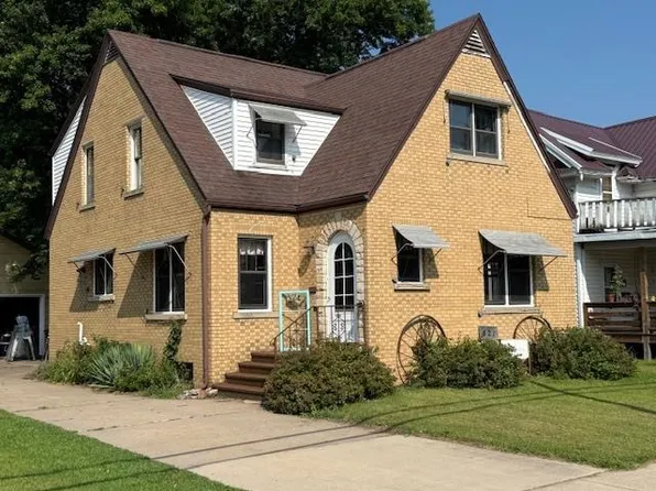 421 S Sawyer St, Shawano, WI 54166