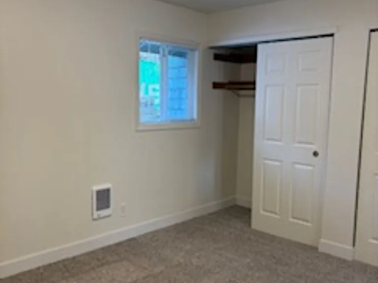 11575 SW Greenburg Rd #8 — Photo 25