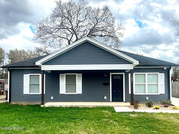 2nd image of 223 Bonnie Ln