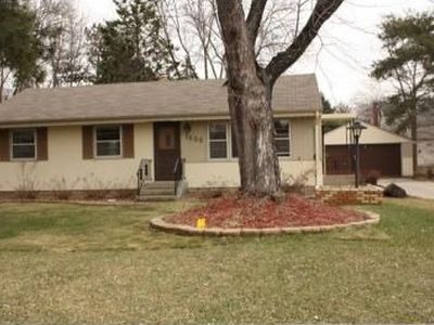 1996 Manton St N, Maplewood, MN, 55109