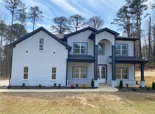 3210 Centerville Rosebud Rd, Snellville, GA 30039