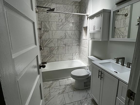 2nd floor bathroom