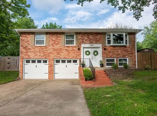 3404 Valencia Dr, Columbia, MO 65203