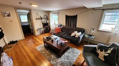 191 Maverick St #4L — Photo 2