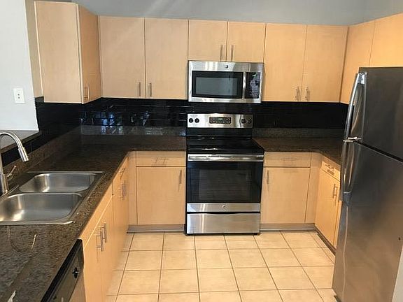 5th image of 1767 Lakemont Ave APT 105