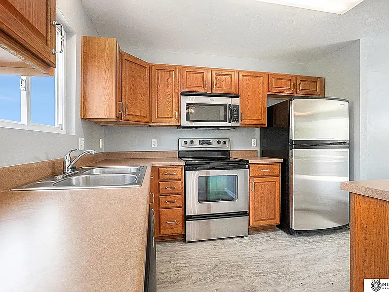 8830 Quest St — Photo 10
