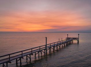 682 Copano Ridge Rd, Rockport, TX 78382