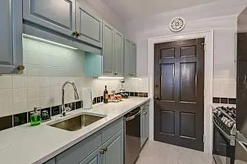 518 Lamar Ave — Photo 4