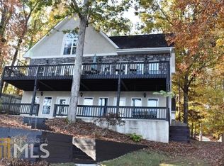 302 Roberts Point Rd, Jackson, GA 30233