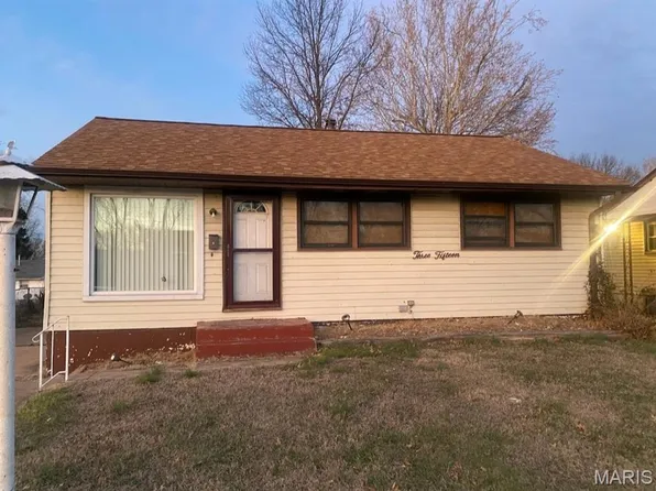 315 Shepley Dr, Saint Louis, MO 63137