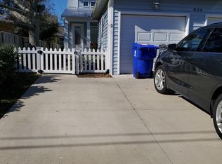806 4th St S #2, Carolina Beach, NC 28428