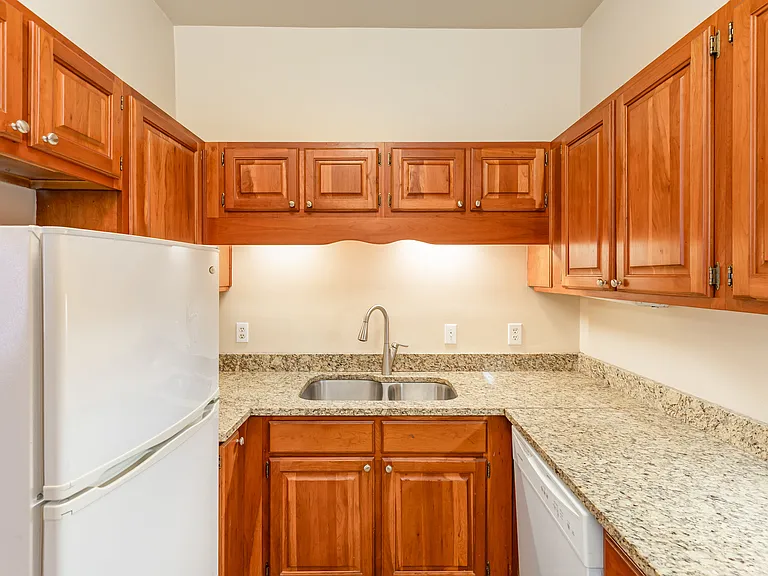 Kitchen 4