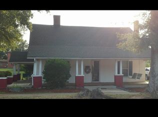 415 N Mountain St, Cherryville, NC 28021