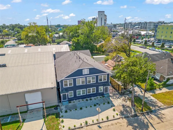 305 Roberts St #8, Houston, TX 77003