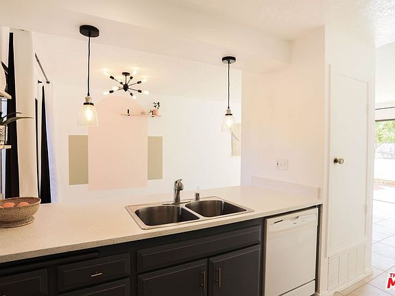 2nd image of 28827 Conejo View Dr