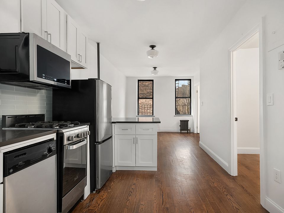 1st image of 114 8th Ave APT 3R
