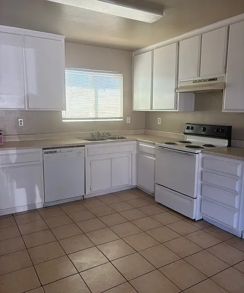213 Hughes Ave #C — Photo 7