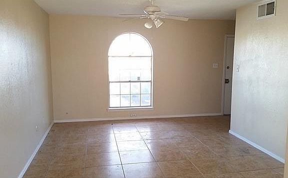 4th image of 2605 Bert Yancey Dr