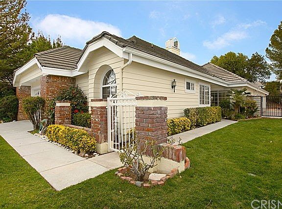 3rd image of 26511 Emerald Dove Dr