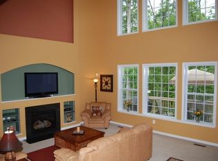 2779 Mill Flume Dr, Midlothian, VA 23112