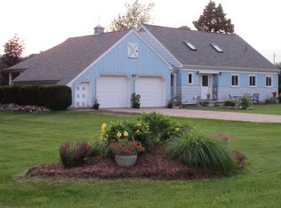 4503 N Peoples Rd, Edmore, MI 48829