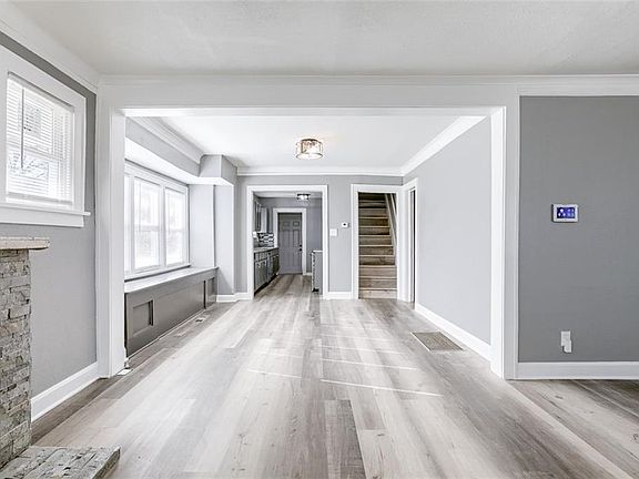 4th image of 3344 Askew Ave