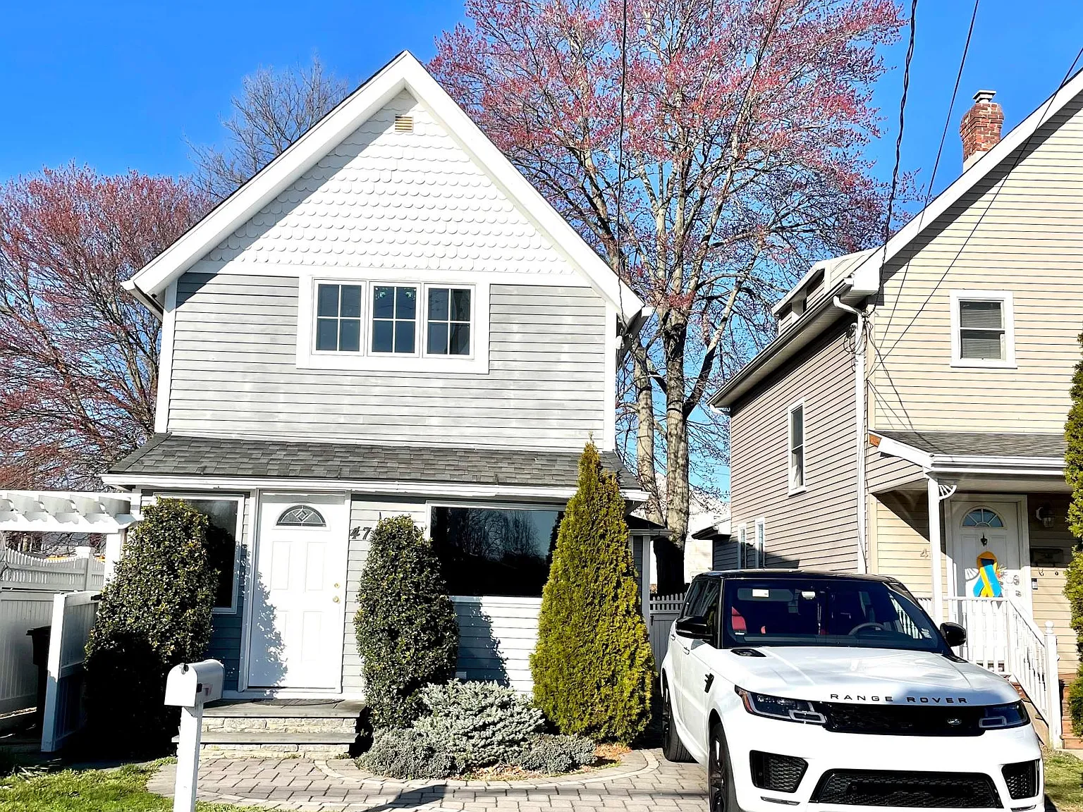 47 Benham Ave — Photo 1
