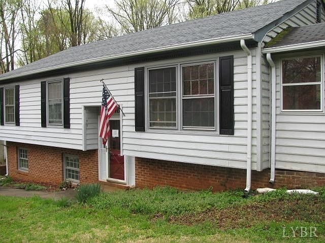 1st image of 140 Oakland Dr