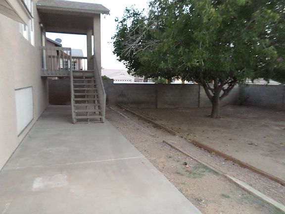 5th image of 2506 N 90th Ave