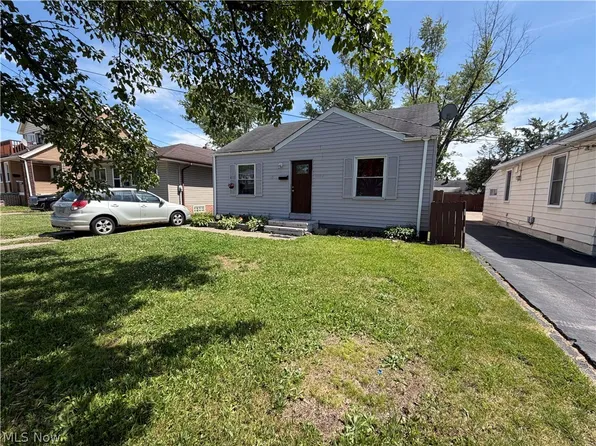 12817 Lena Ave, Cleveland, OH 44135