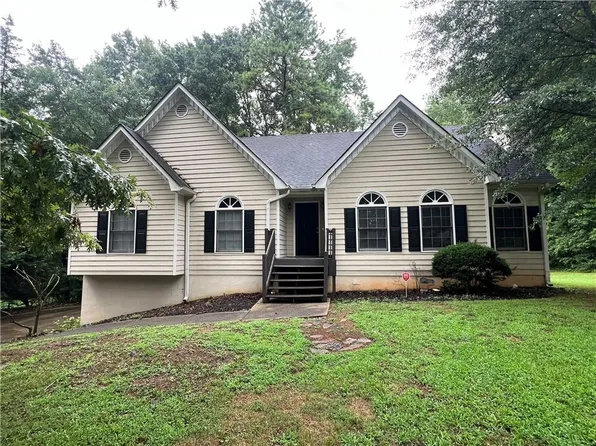 4620 Newberry Dr, Cumming, GA 30040