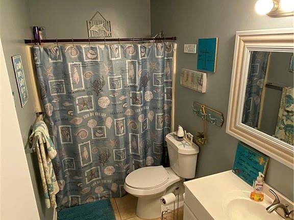 4th image of 10686 Tuliptree Ct